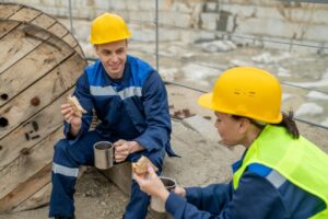 Jedzenie na placu budowy – co zamiast kanapek i fast foodow